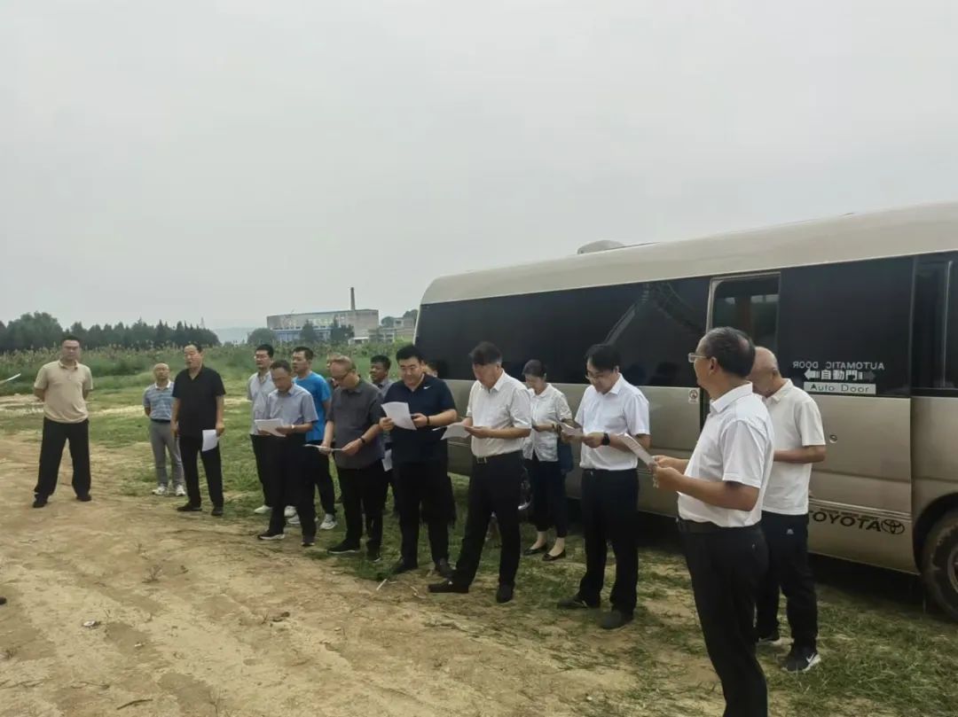 白水县人大常委会观摩陕西好色先生软件下载酒厂老清香厂房及配套工程建设项目